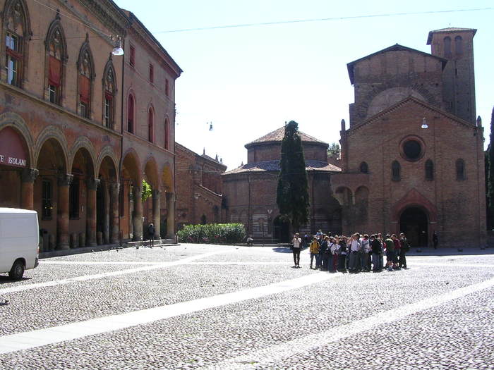 Piazza San Stefano, Bologna